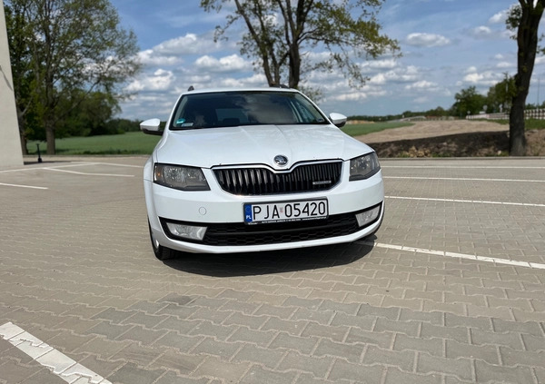 Skoda Octavia cena 27367 przebieg: 340000, rok produkcji 2014 z Jarocin małe 46